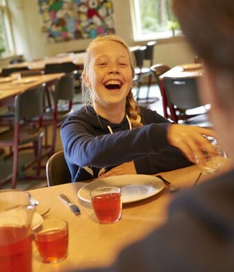 Groepsaccommodatie Oostvoorne - Eetzaal