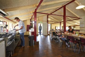 Groepsaccommodatie Vierhouten - Onderhil - Woonkamer