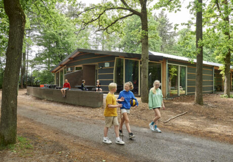 Groepsaccommodatie Austerlitz - Buitenkant Leeuw