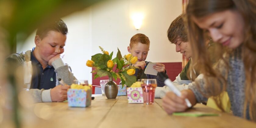 Groepsaccommodatie - Vierhouten - Korenbloem - Eetzaal