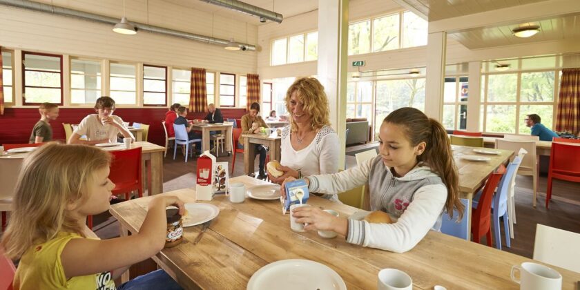 Groepsaccommodatie - Vierhouten - Rode Valkennest - Eetzaal